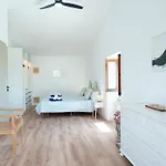 Owl Vinya Frares - Luxury Retreat