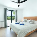 Owl Vinya Frares - Luxury Retreat *