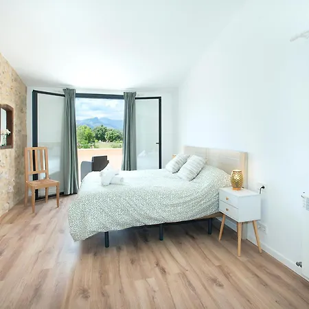 Owl Vinya Frares - Luxury Retreat