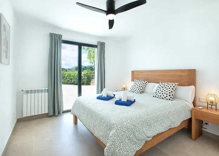 Owl Vinya Frares - Luxury Retreat *