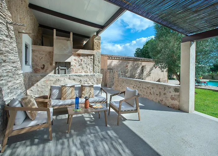 Willa Owl Vinya Frares - Luxury Retreat